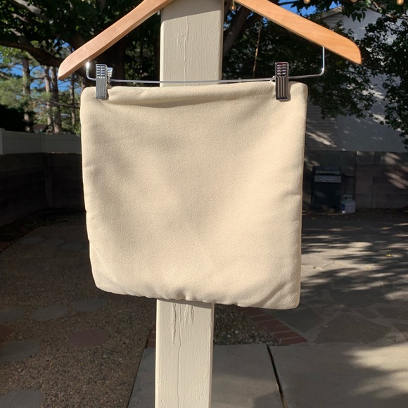 French high quality tablecloth or throw tapestry with two pillowcases poinsettia - Picture 10 of 16